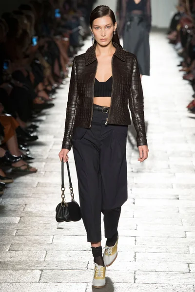 Look 2